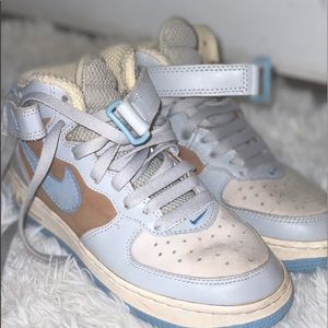 Women’s Nike AF1 Felt Blue and Tan Mids